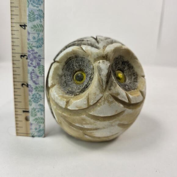 Vintage Genuine Alabaster Marble Owl Head Hand Carved Made in Italy Paperweight - Picture 10 of 11